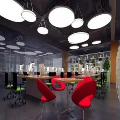 办公室如何装修看起来更加宽敞明亮？